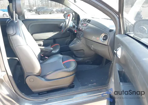 2015 Fiat 500E Battery Electric z USA, uszkodzony, nr VIN 3C3CFFGE2FT741282